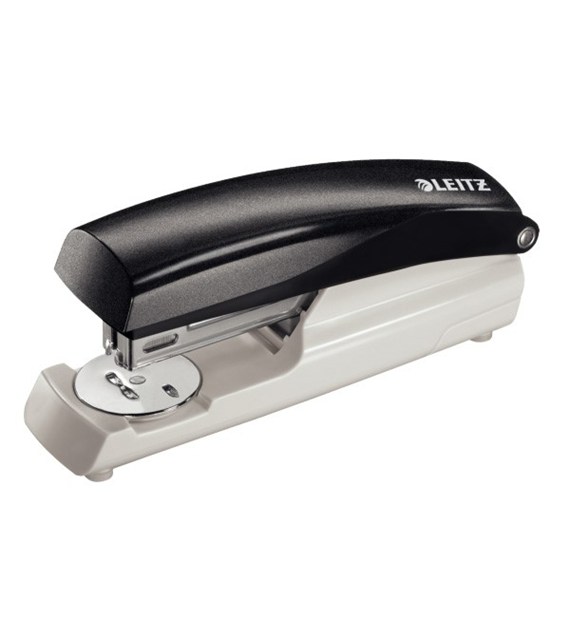 Zszywacz do 30 kartek Leitz 5500 średni czarny