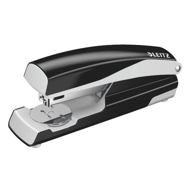 Zszywacz do 30 kartek Leitz 5502 średni metalowy czarny